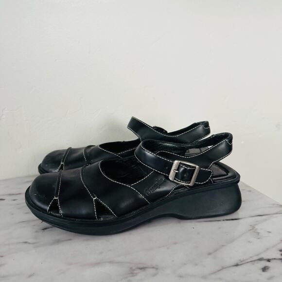 Simple Black Leather Sling Back Sandals Women’s Size 9.5 - Picture 1 of 10